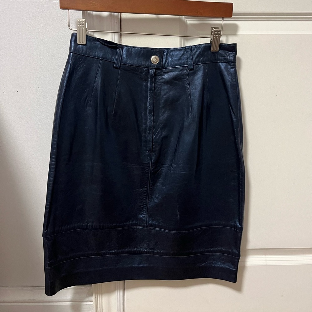 Escada Navy soft leather Pencil Midi Skirt for Work